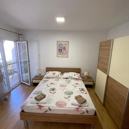 Ivan I Matej Apartments Blace Ngoại thất bức ảnh