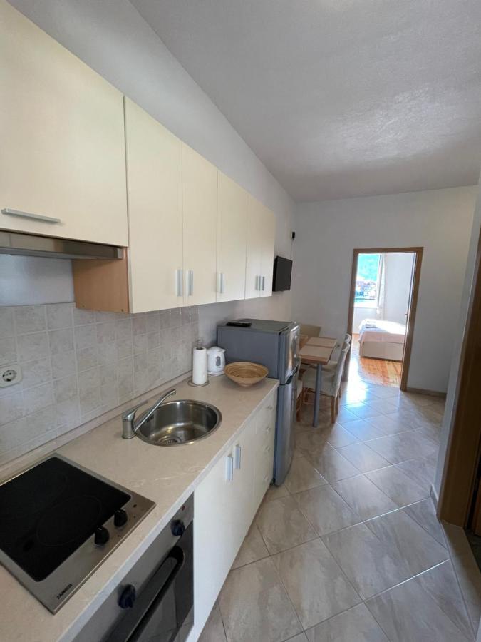 Ivan I Matej Apartments Blace Ngoại thất bức ảnh