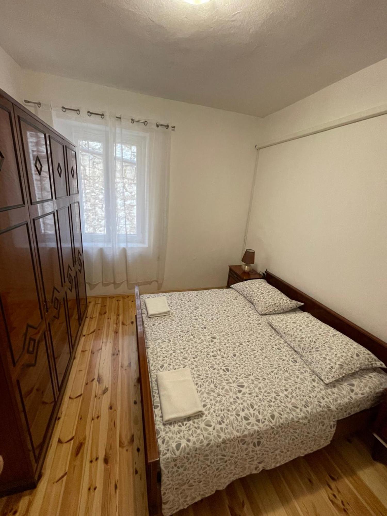 Ivan I Matej Apartments Blace Ngoại thất bức ảnh