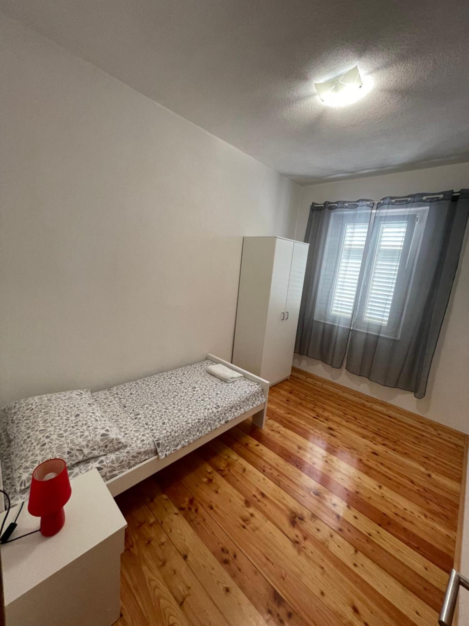 Ivan I Matej Apartments Blace Ngoại thất bức ảnh
