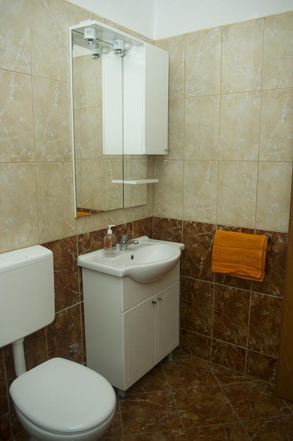 Ivan I Matej Apartments Blace Ngoại thất bức ảnh